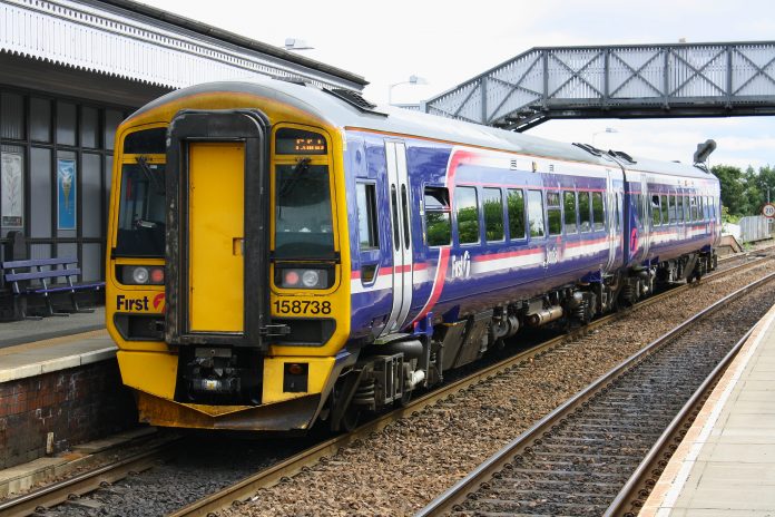 British_Rail_Class_158_738