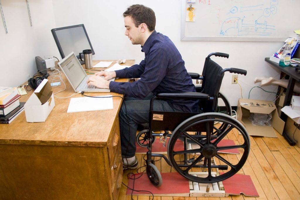 HOW TECHNOLOGY CAN HELP INDIVIDUALS WITH DISABILITIES BOOST THEIR ...