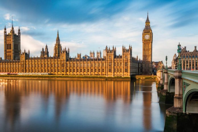 london-landmarks-Houses-of-Parliament